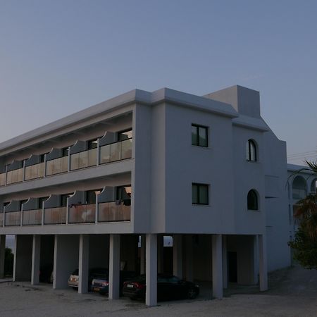 E.J皮尔戈斯湾酒店 下皮尔戈斯 外观 照片